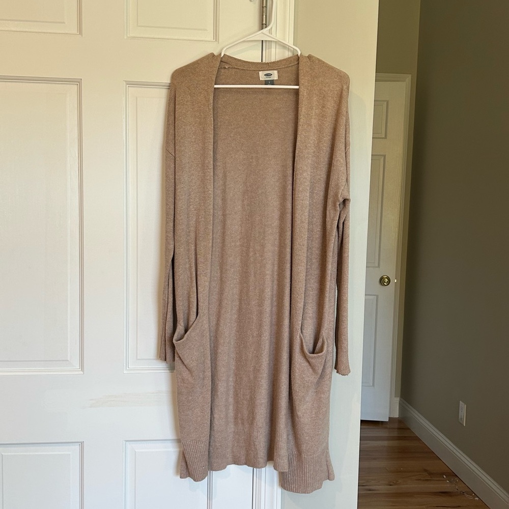 Knit beige cardigan
